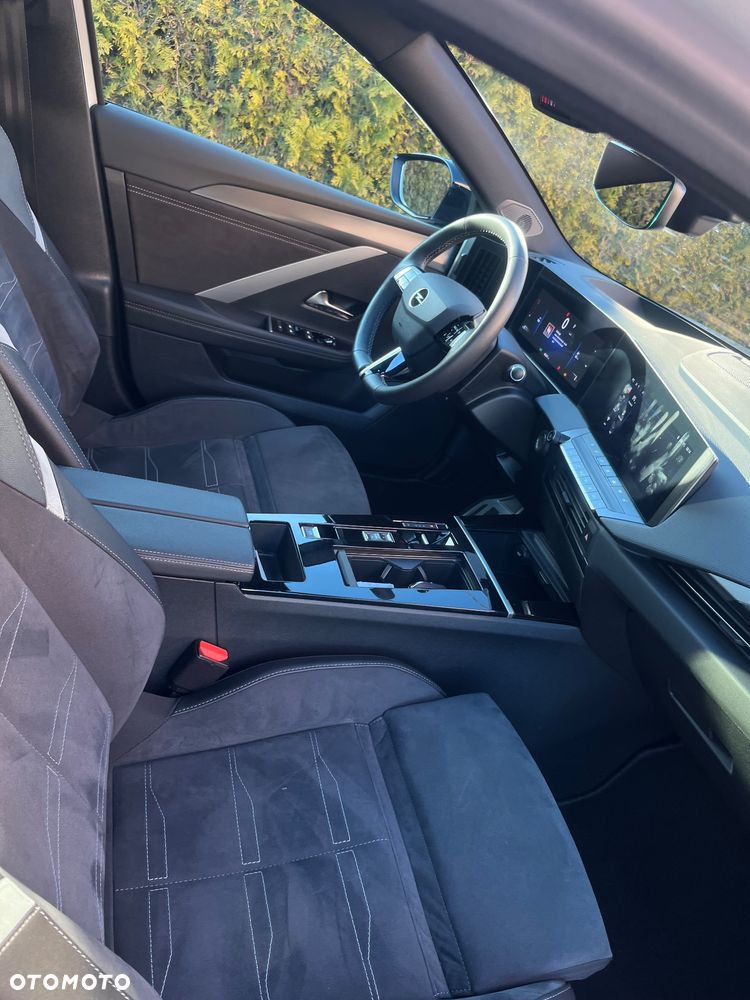 Opel Astra 1.2 Turbo Automatik Business Elegance - 19