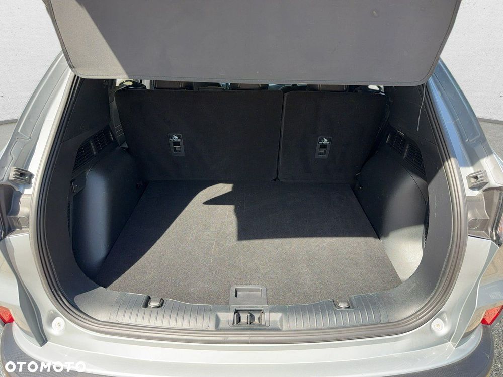 Ford Kuga - 27