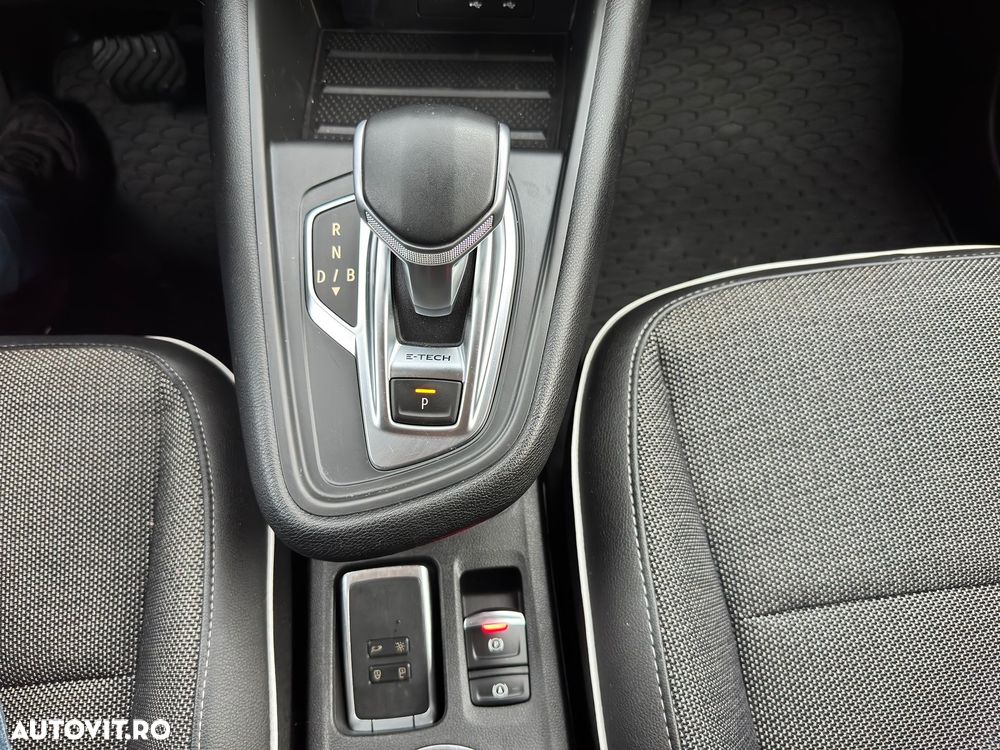 Renault Captur E-Tech Plug-In-Hybrid Intens - 24