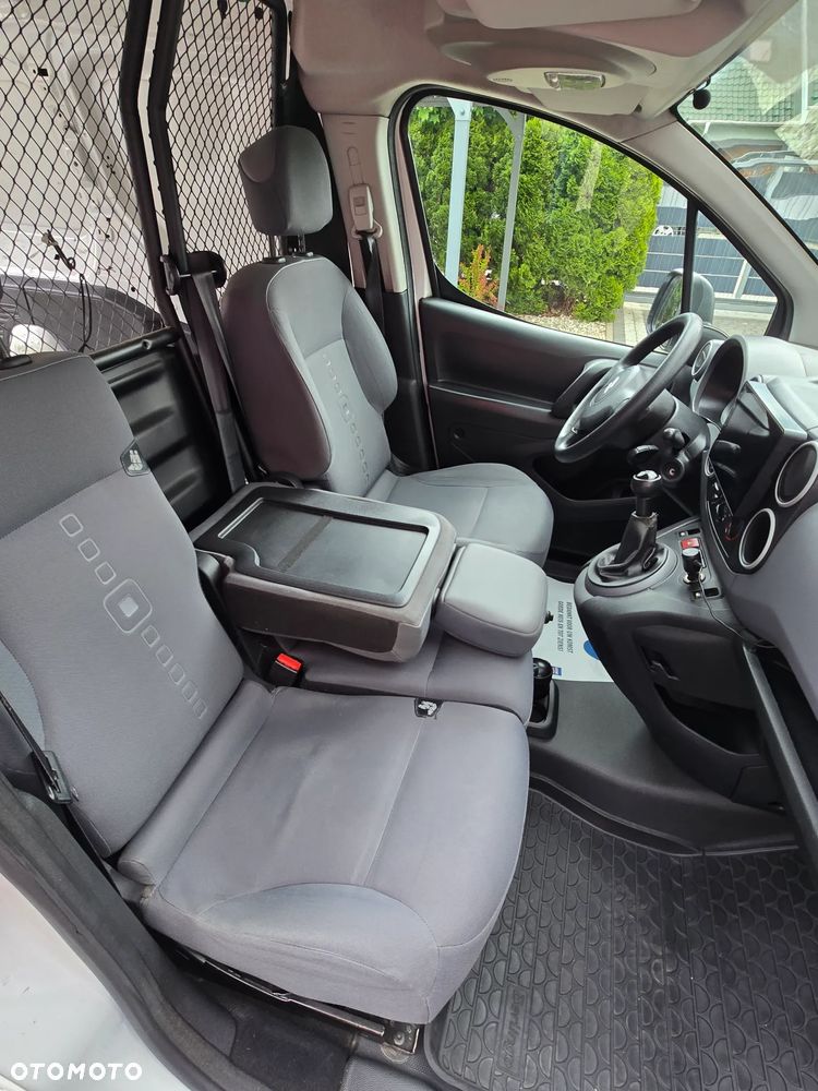 Citroën BERLINGO - 19