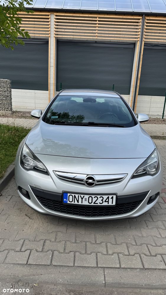 Opel Astra - 2