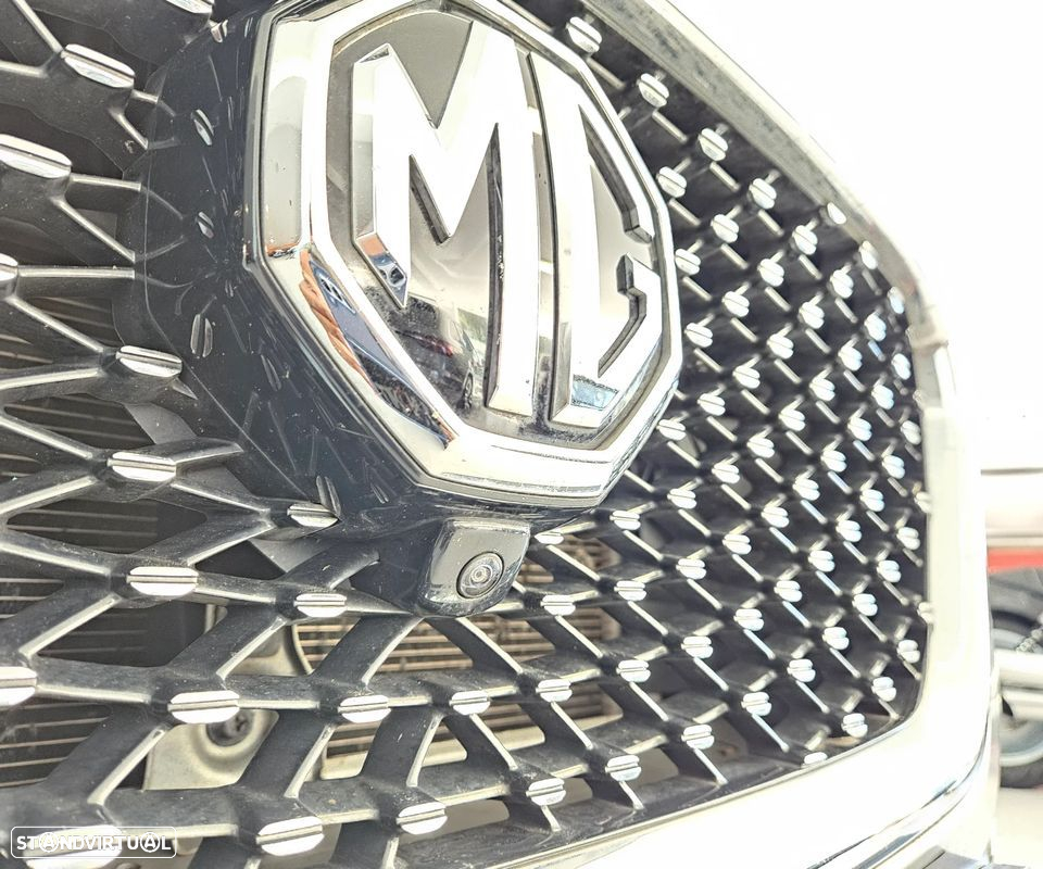 MG EHS 1.5 T-GDI Plug-in Hybrid Luxury - 13