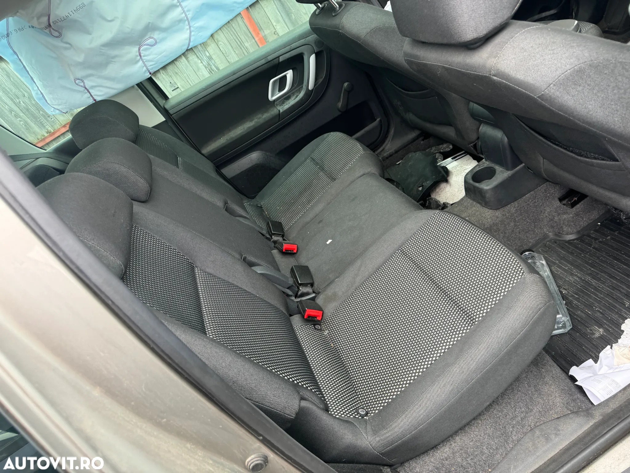 Dezmembram Skoda Roomster 1.6b cod BTS scout - 4