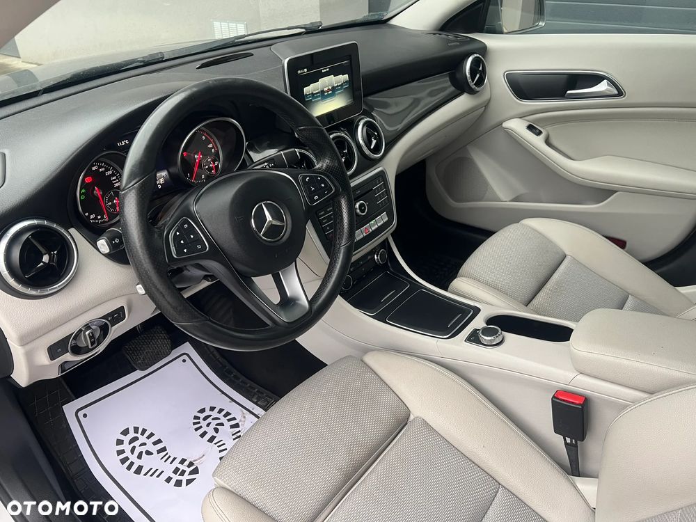 Mercedes-Benz CLA Shooting Brake 200 (CDI) d 7G-DCT - 9