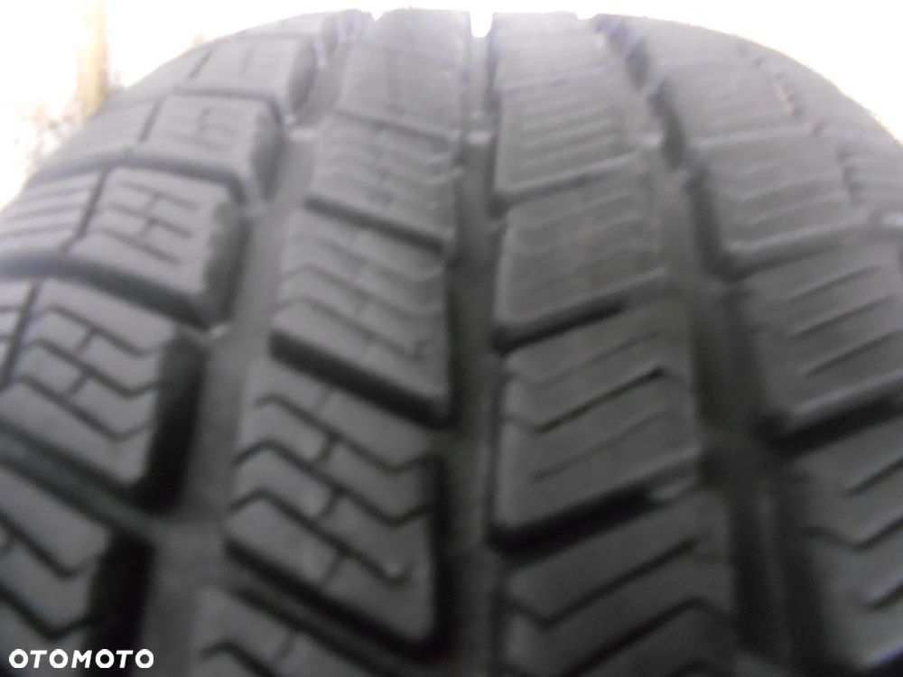 OPONA POJEDYNKA 205/60R16  TYFOON EUROSNOW 3 DOT 4624 8.6MM - 2