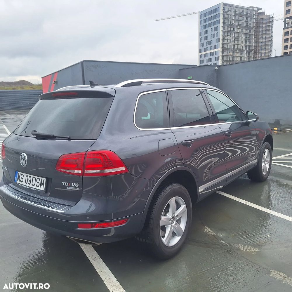 Volkswagen Touareg - 4