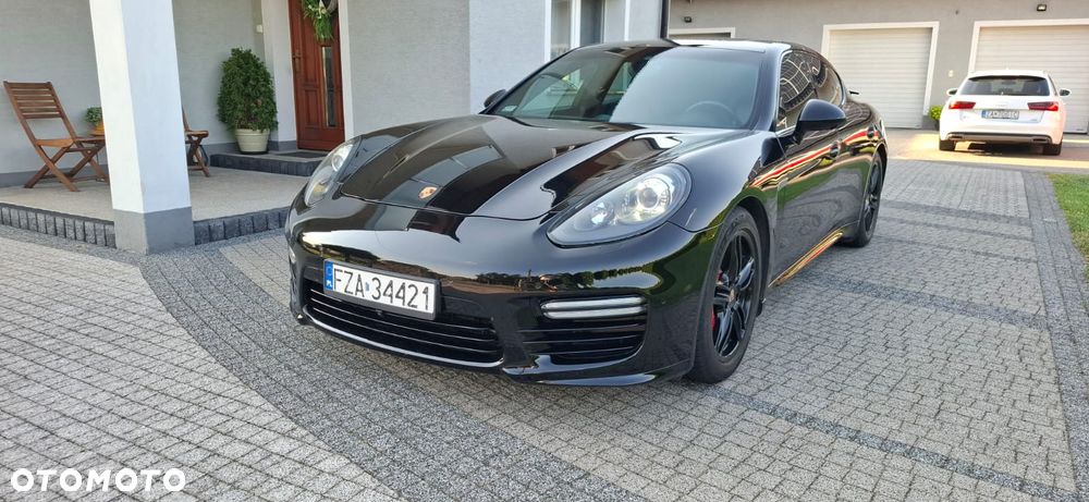 Porsche Panamera - 9