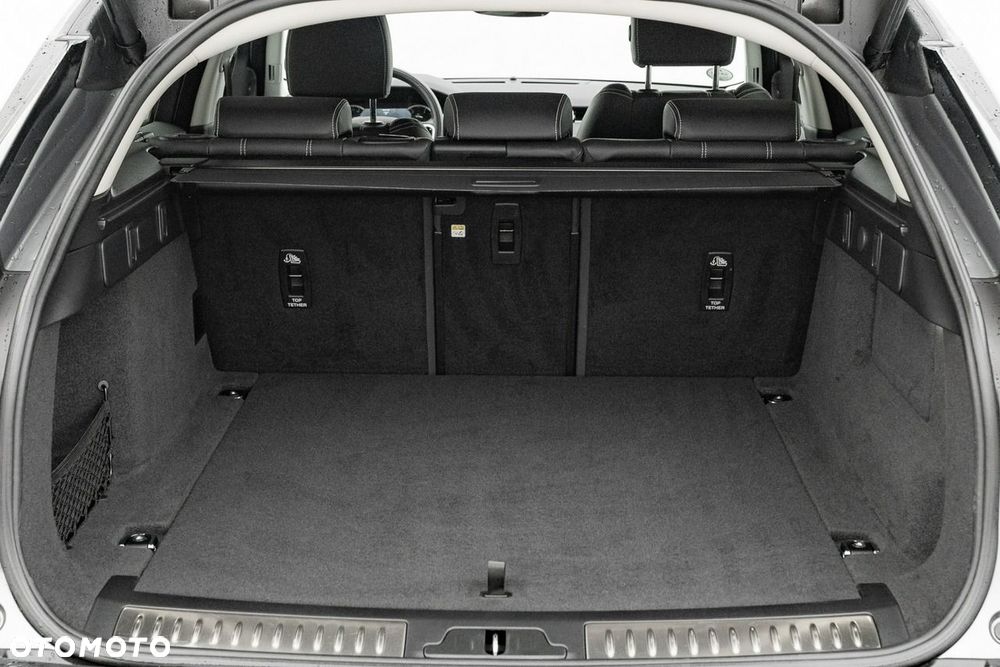 Land Rover Range Rover Velar D200 S - 29