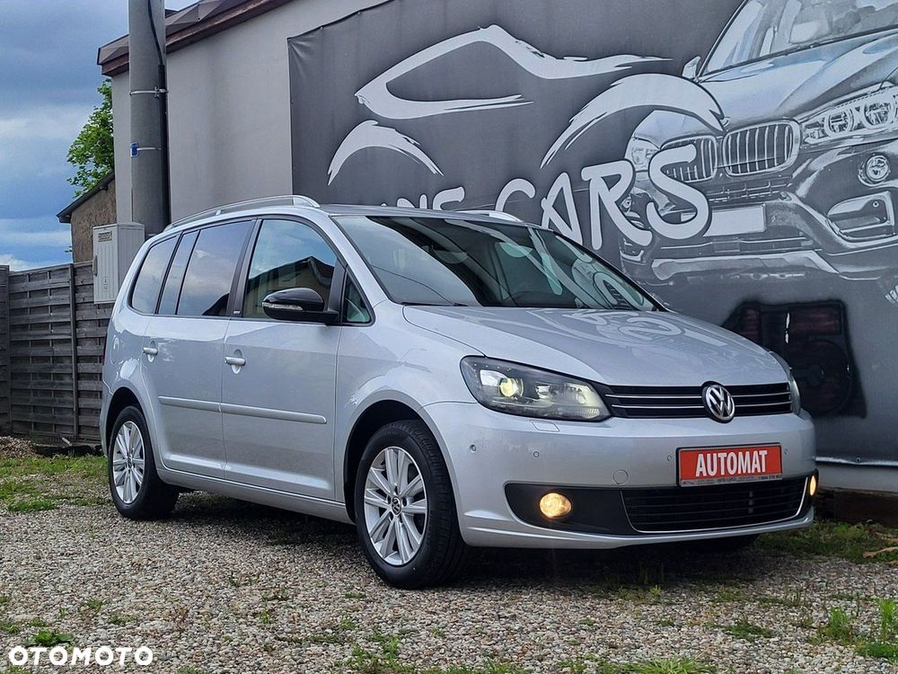 Volkswagen Touran - 10