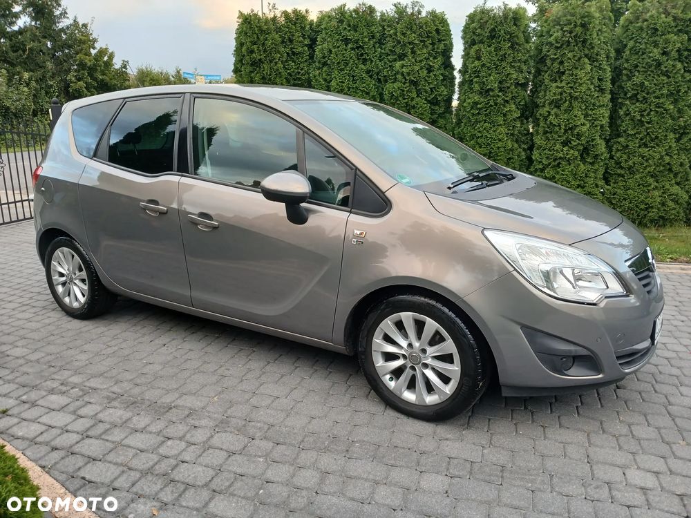 Opel Meriva 1.4 T Cosmo - 11