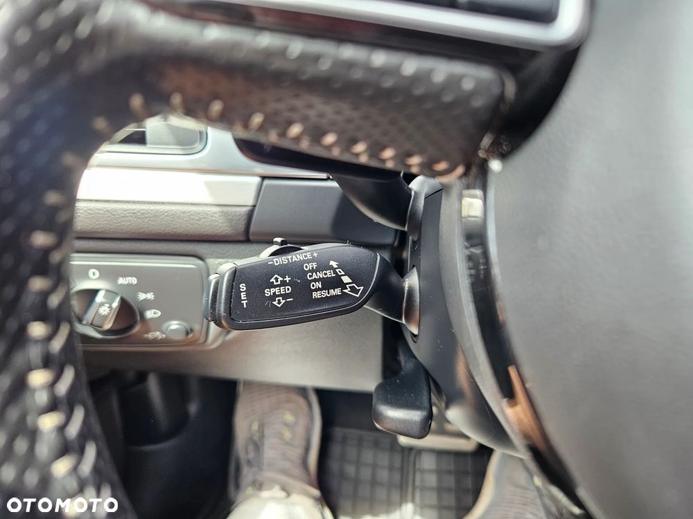 Audi A6 Avant 2.0 TDI Ultra S tronic - 16