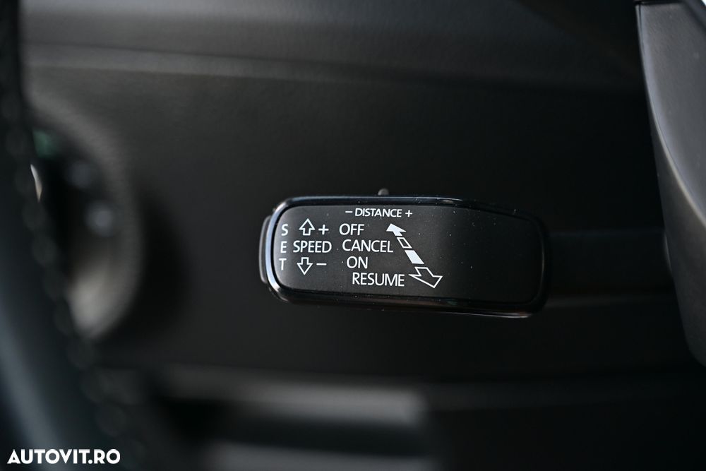 Skoda Superb 2.0 TDI DSG Sportline - 35
