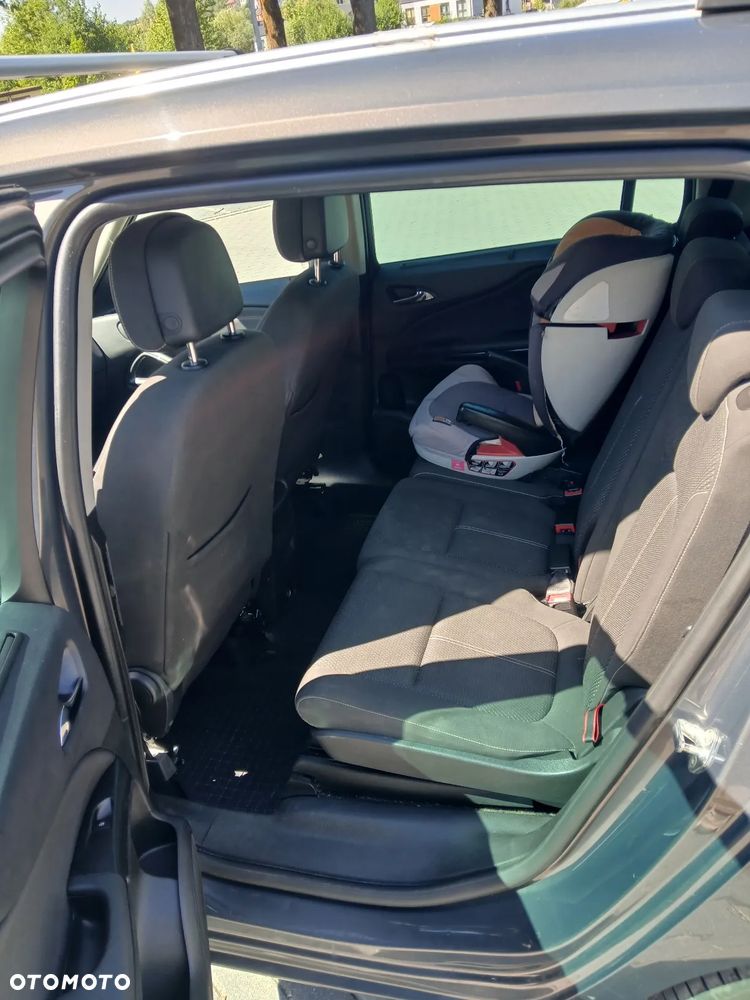 Opel Zafira - 7
