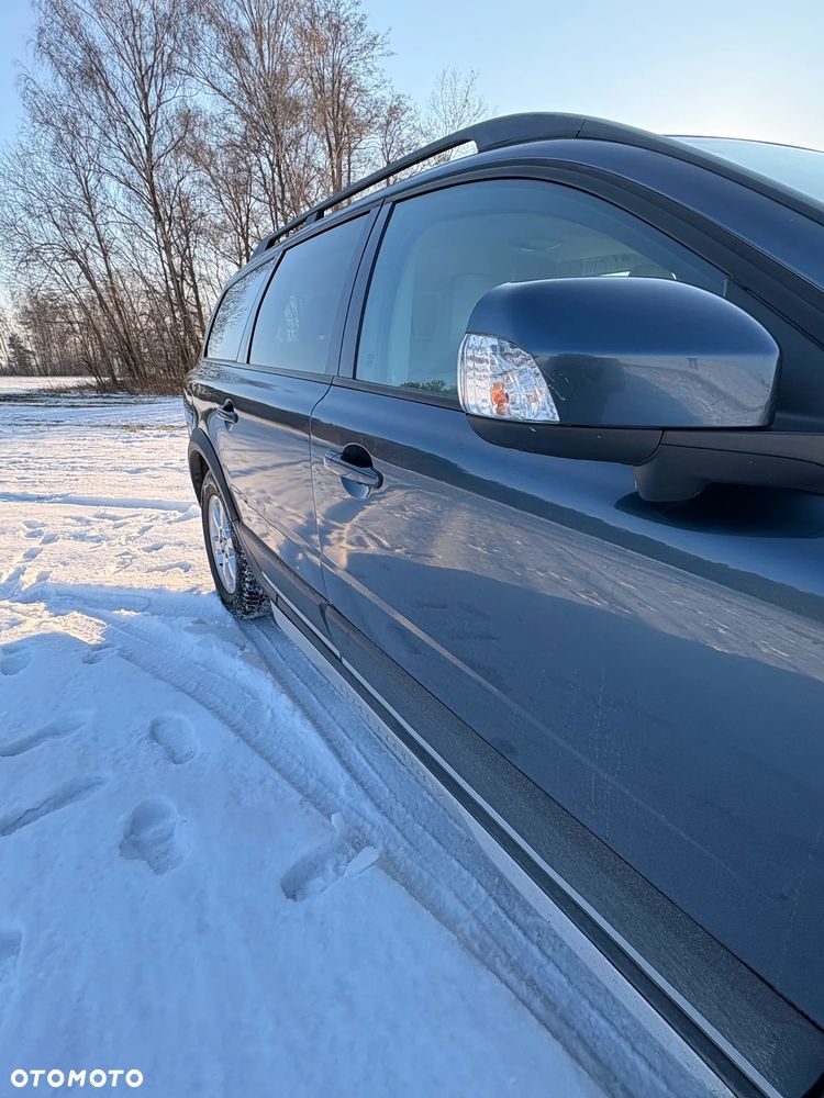 Volvo XC 70 3.2 AWD Summum - 4