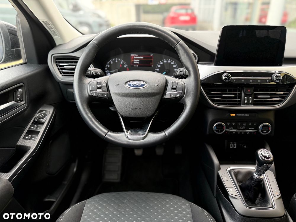 Ford Kuga 1.5 EcoBoost TITANIUM - 14