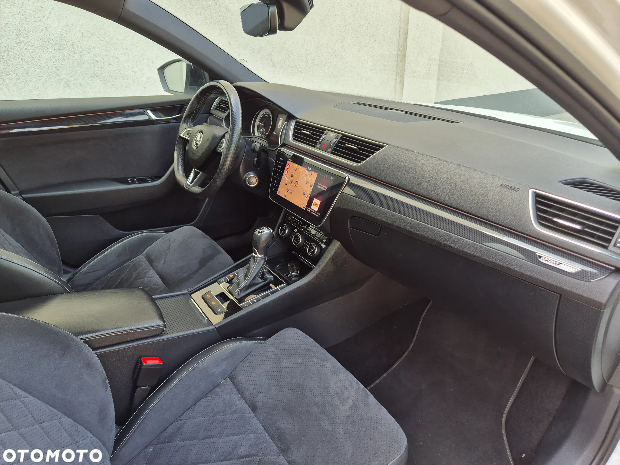 Skoda Superb 2.0 TDI 4x4 DSG Sportline - 4