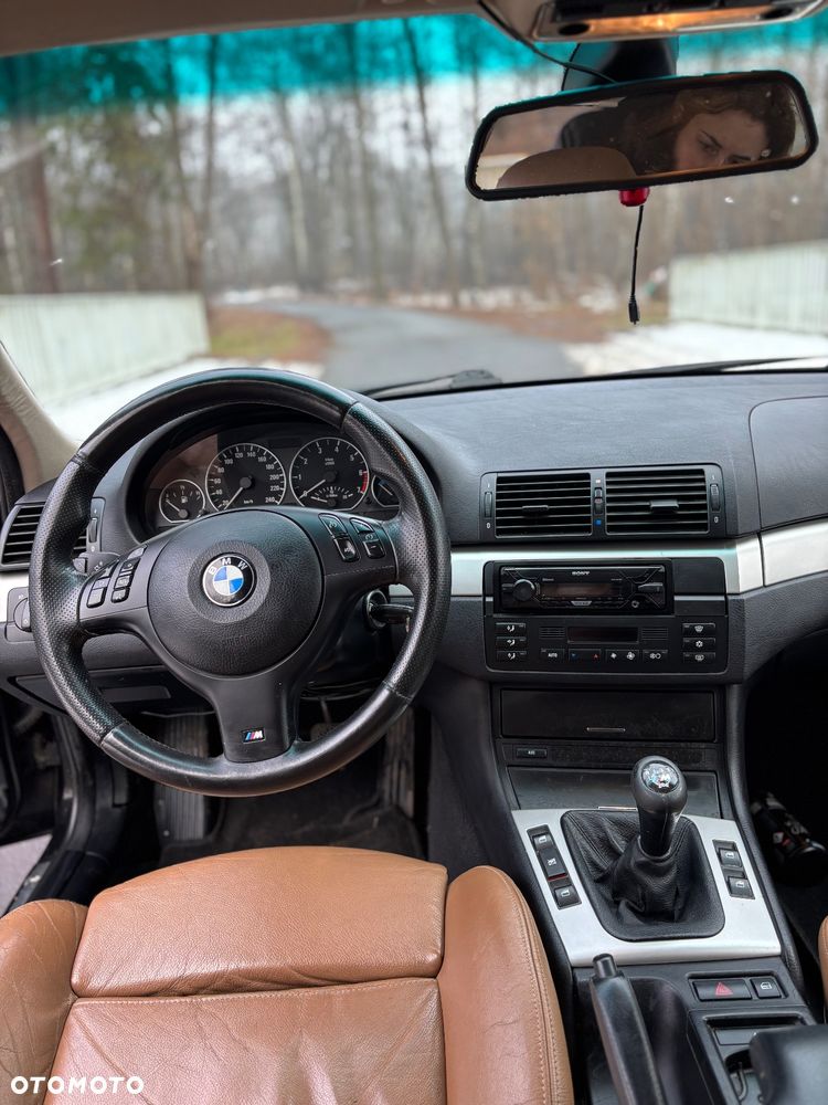 BMW Seria 3 330i - 7