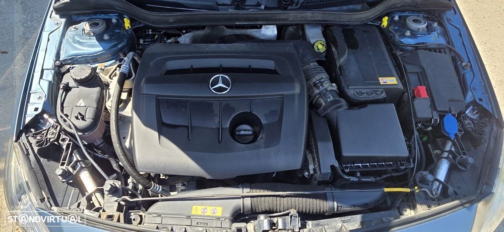 Mercedes-Benz A 180 CDI BlueEFFICIENCY Edition - 11