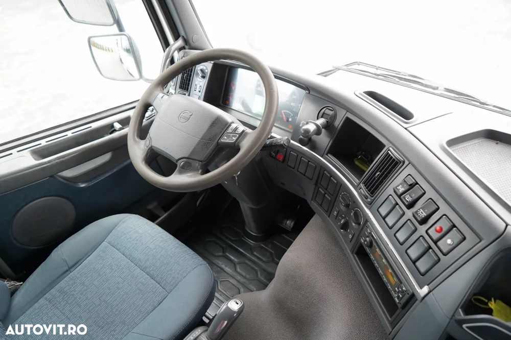 Volvo FMX 370 / 6X4 / TIPPER + FASSI F165XP HDS / MAX. CAPACITATE DE RIDICARE 5200 KG / COMANDĂ RADIO / HAYON LATERAL HIDRAULIC - 31