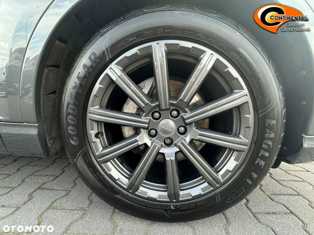 Audi Q7 - 19