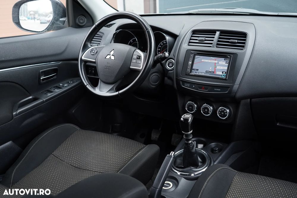 Mitsubishi ASX 1.8 DI-D 4WD Plus - 11