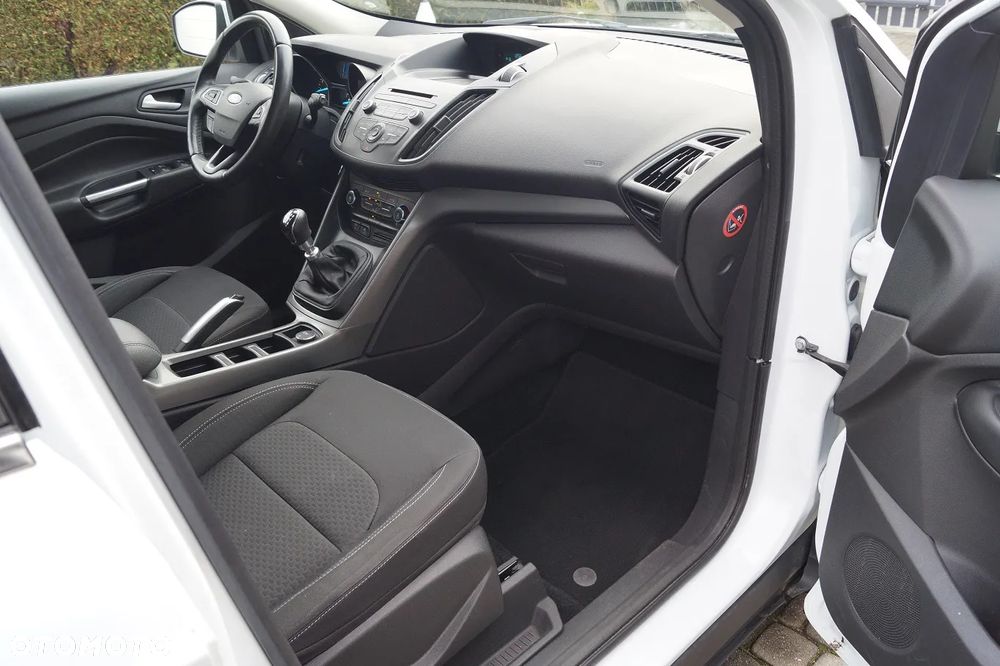 Ford Kuga 1.5 EcoBoost 2x4 Cool & Connect - 7