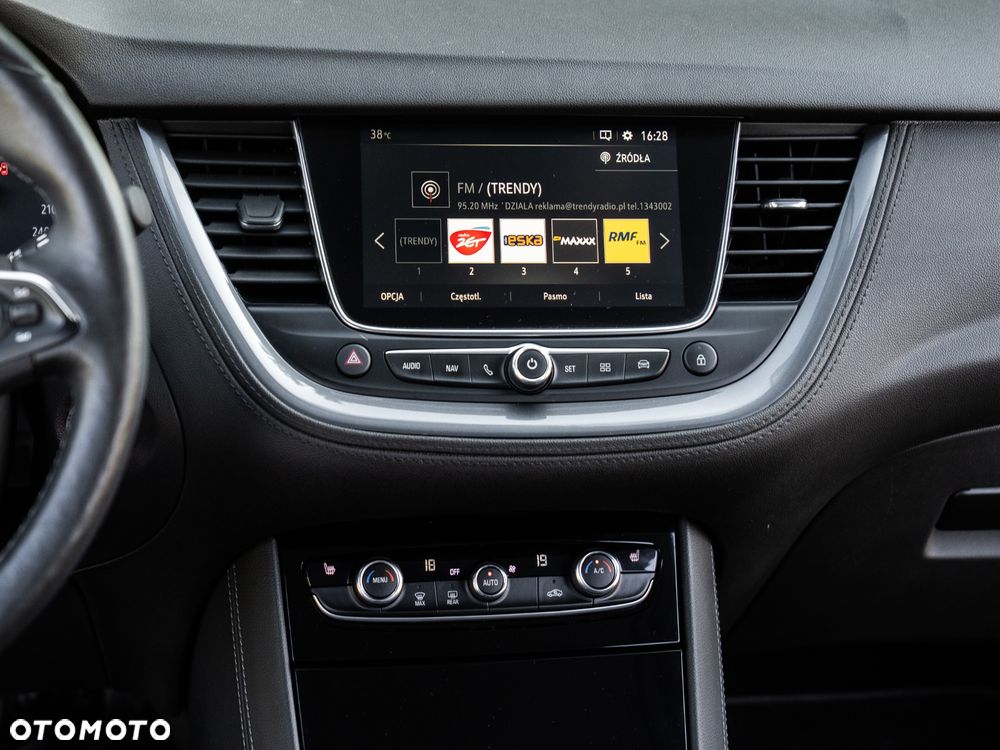 Opel Grandland X 1.2 Start/Stop Business INNOVATION - 37