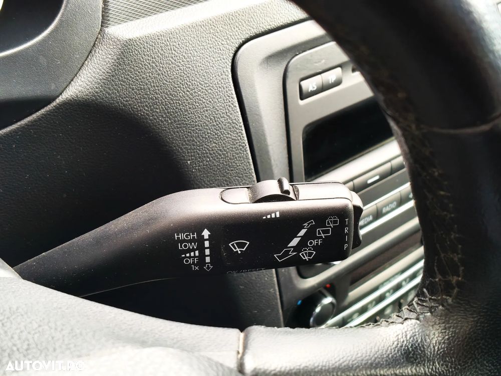 Skoda RAPID 1.2 TSI Edition Green tec - 31