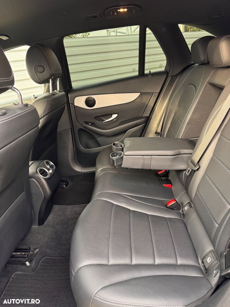 Mercedes-Benz GLC 200 4MATIC 9G-TRONIC - 17