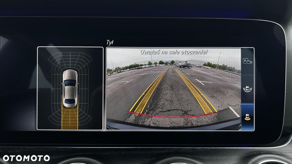 Mercedes-Benz Klasa E 220 d 4Matic 9G-TRONIC AMG Line - 18