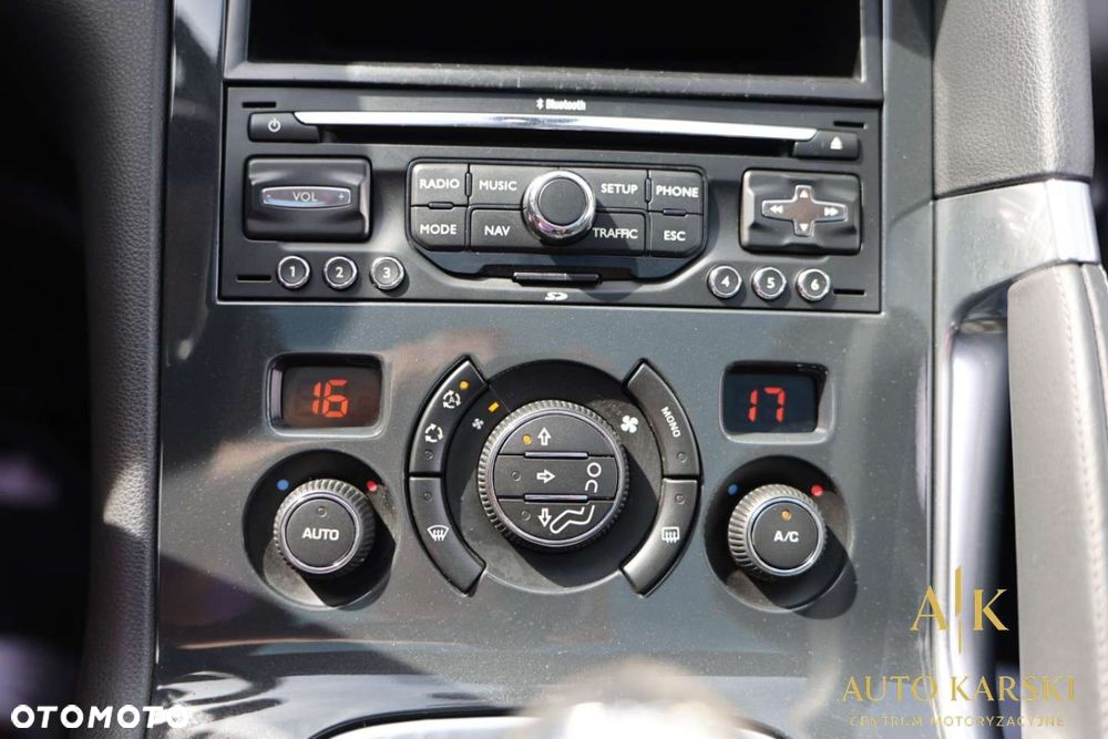 Peugeot 3008 - 24