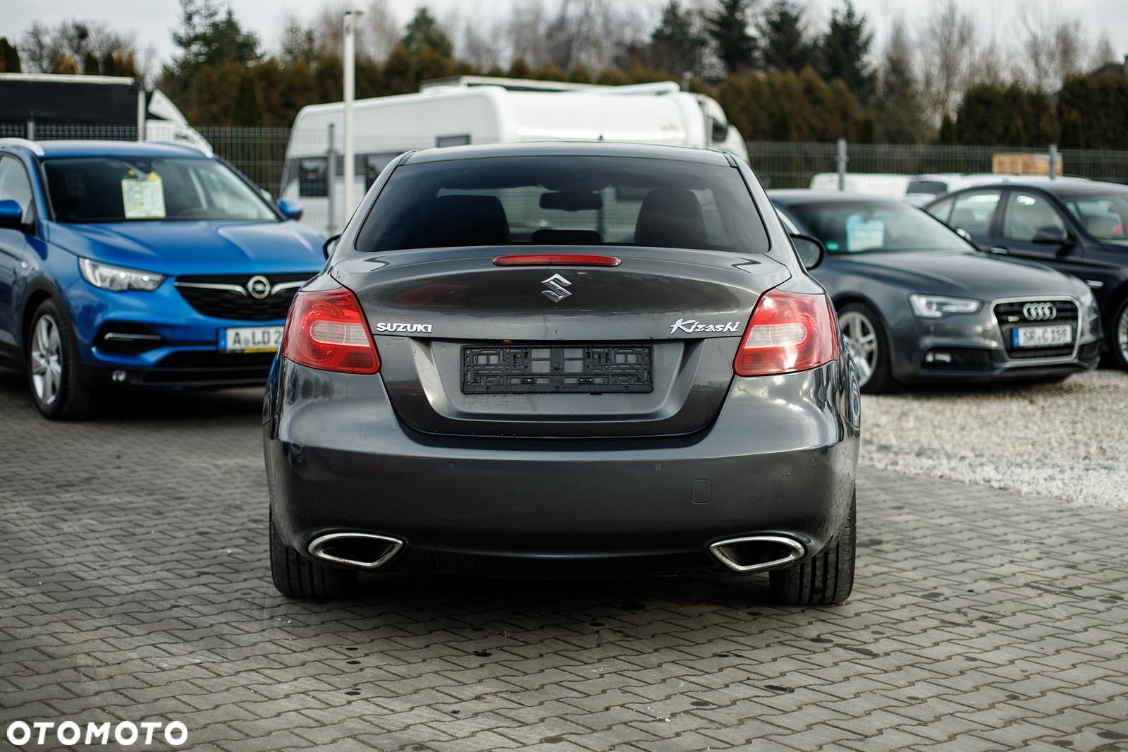Suzuki Kizashi 2.4 Sport 4WD CVT - 11