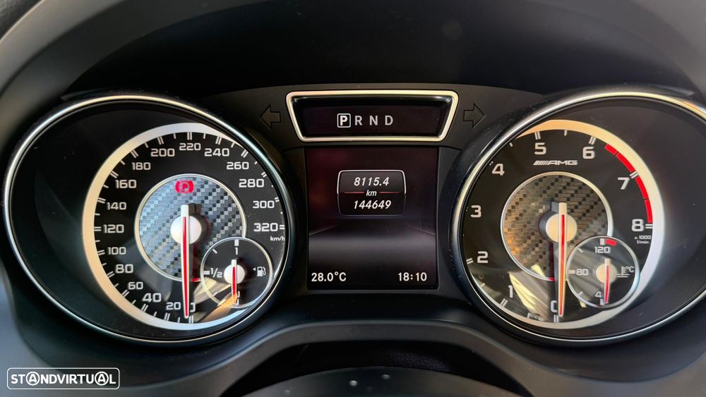 Mercedes-Benz CLA 45 AMG 4-Matic - 16