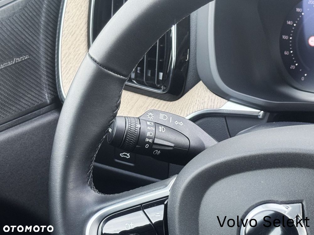 Volvo XC 60 - 26