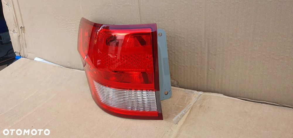 Lampa lewy tył tylna lewa w błotnik Jeep Grand Cherokee IV WK2 55079421AE 55079415AE - 4
