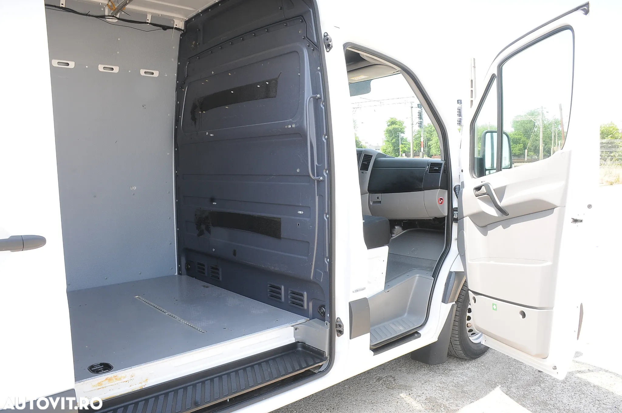 Mercedes-Benz Sprinter - 7