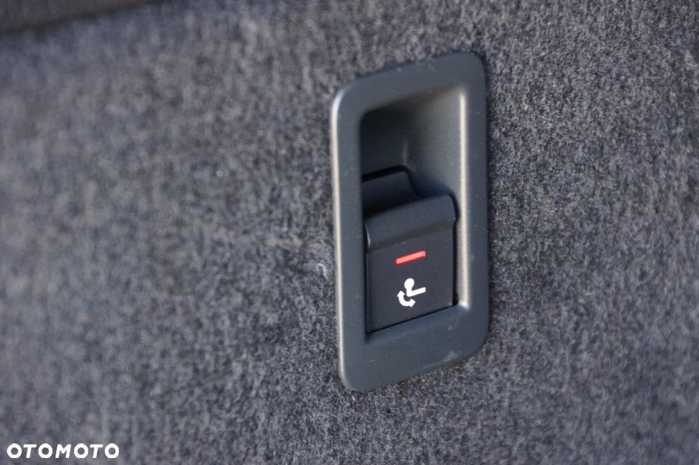 Audi A3 Sportback 2.0 TDI (clean diesel) quattro S tronic Attraction - 33