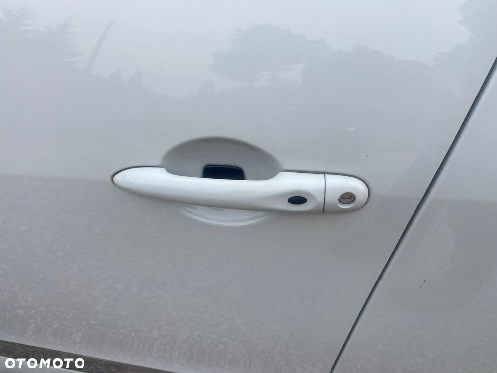 Renault Scenic ENERGY TCe 130 BOSE EDITION - 13