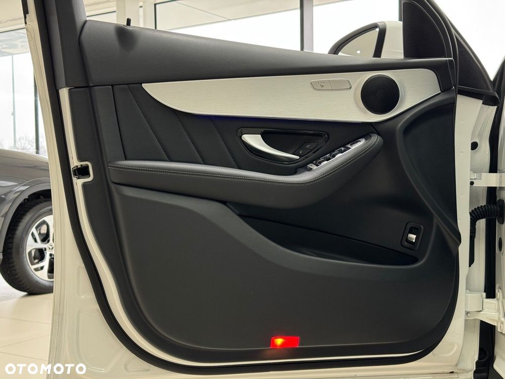 Mercedes-Benz GLC 200 d 4-Matic - 12