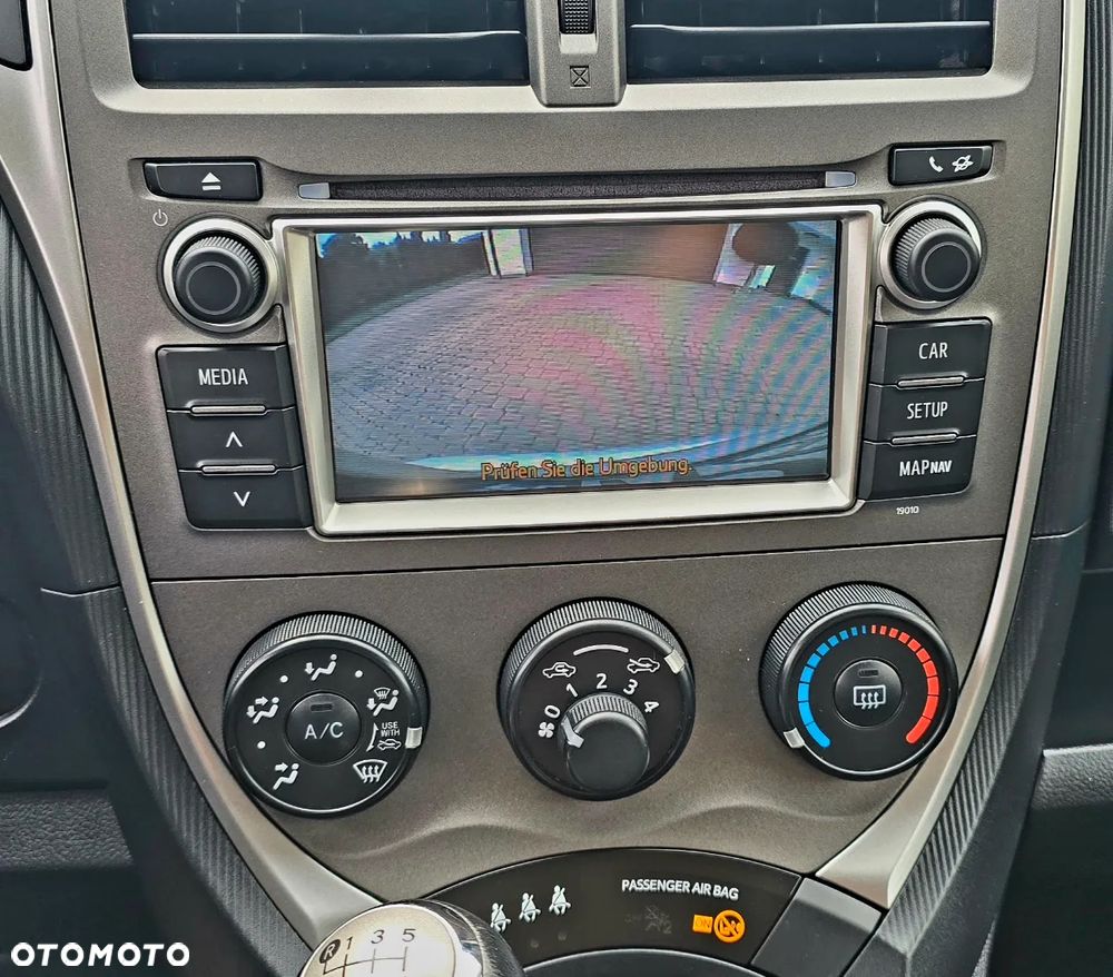 Toyota Verso S - 29