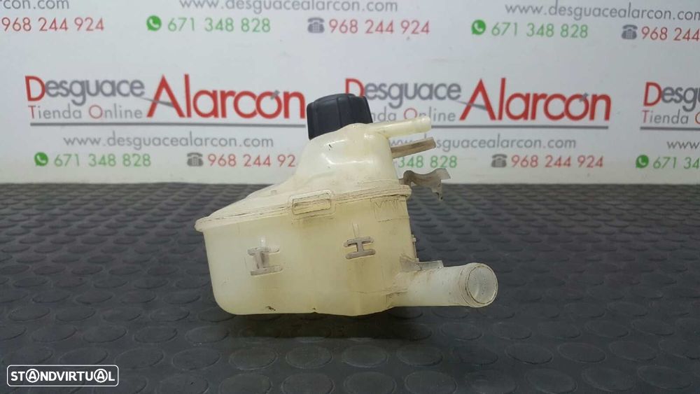 DEPOSÍTO DE EXPANSÃO RENAULT MEGANE III BERLINA 5 P AUTHENTIQUE - 4