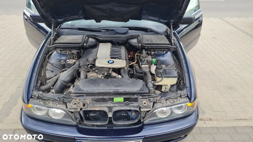 BMW Seria 5 - 16