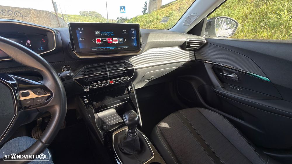 Peugeot 2008 1.2 PureTech Allure - 7