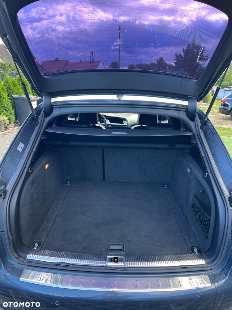 Audi A4 Avant 2.0 TDI Quattro - 11