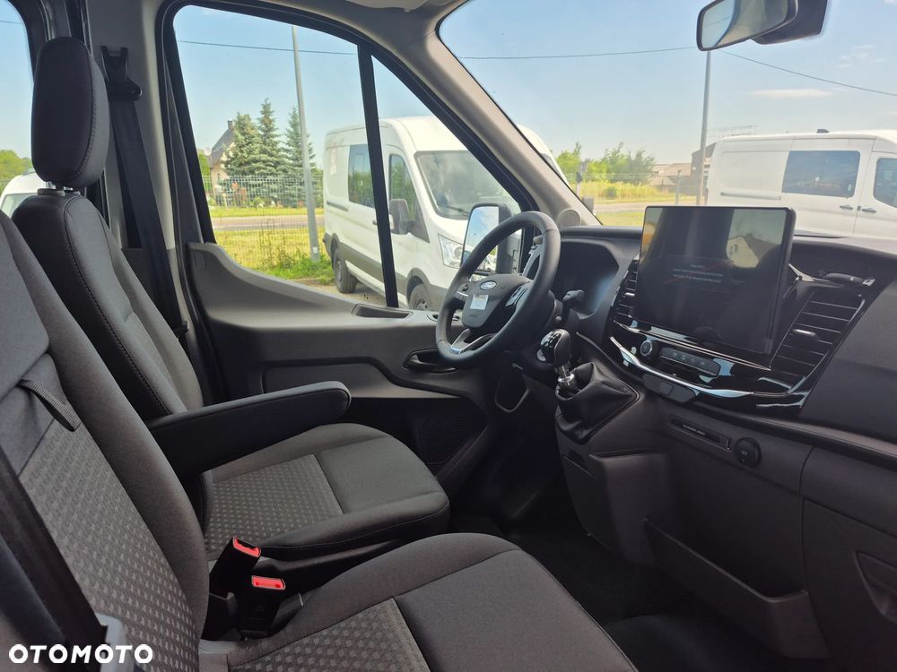 Ford TRANSIT - 13