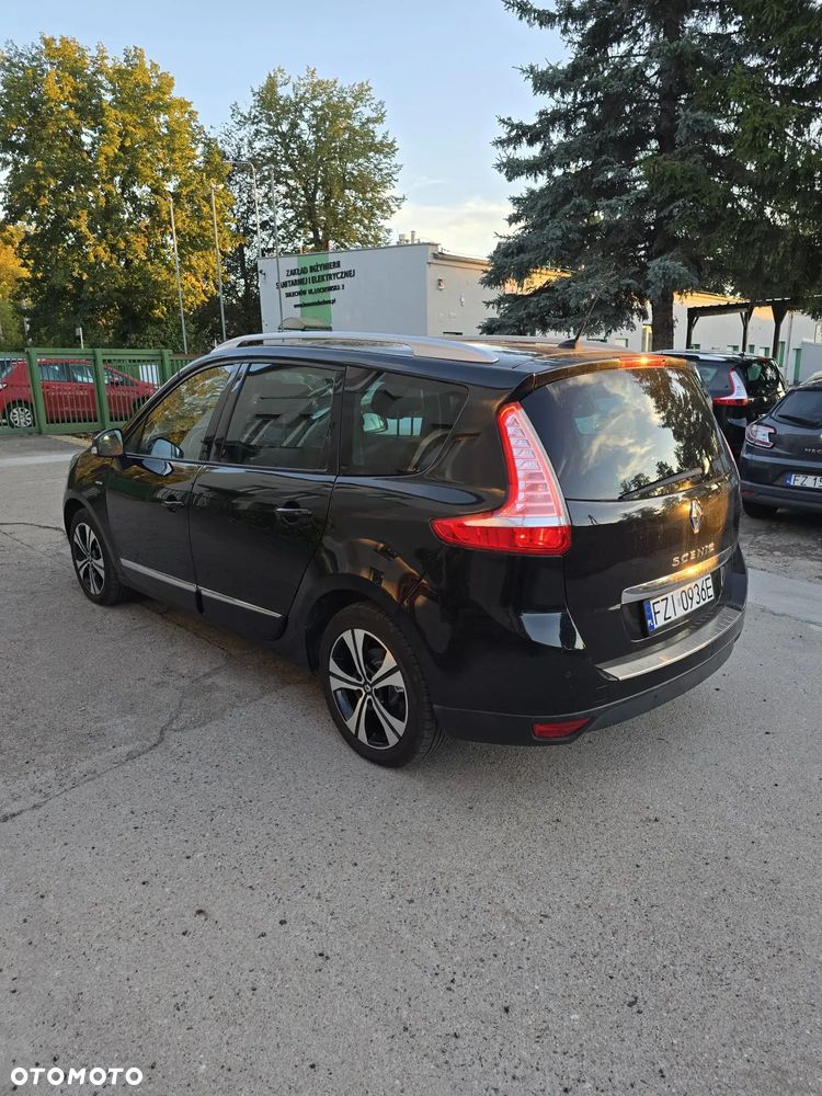 Renault Grand Scenic - 5