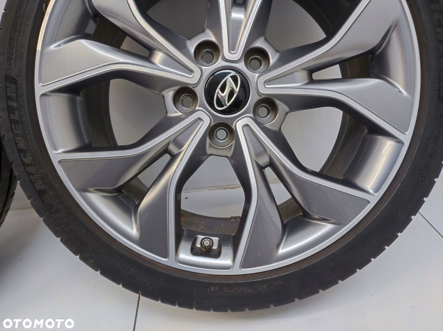 KOŁA LETNIE ALUSY FELGI ALUMINIOWE HYUNDAI I30 III 3 - 13