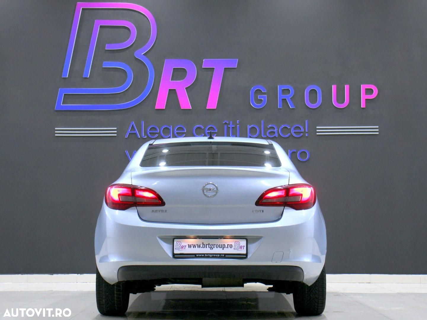 Opel Astra - 14