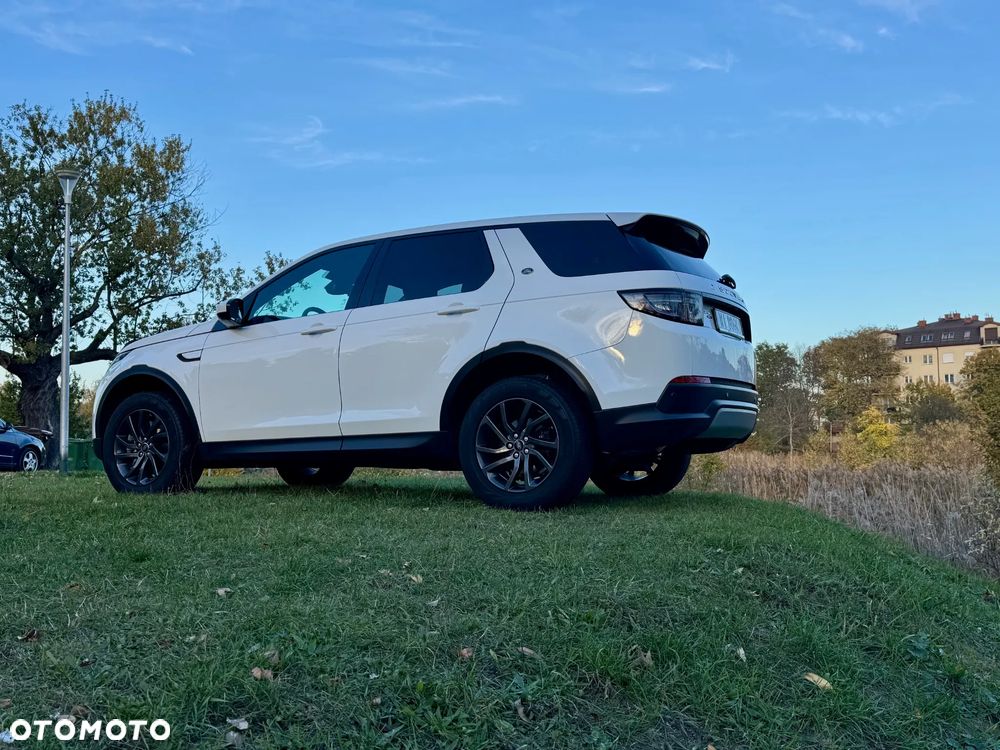 Land Rover Discovery Sport - 21