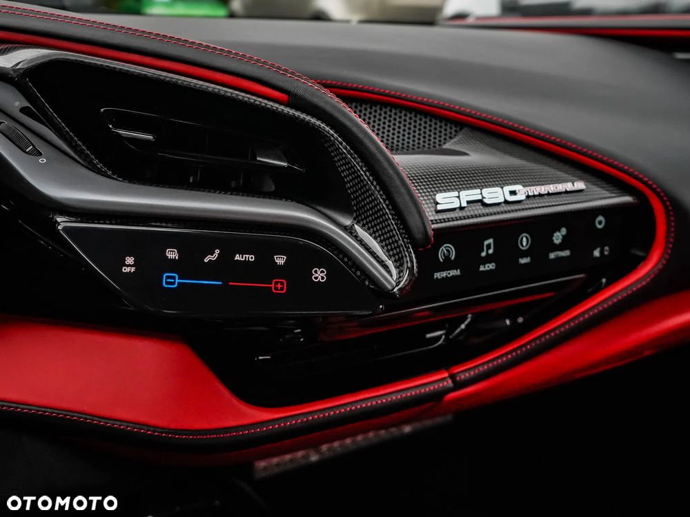 Ferrari SF90 Stradale - 19